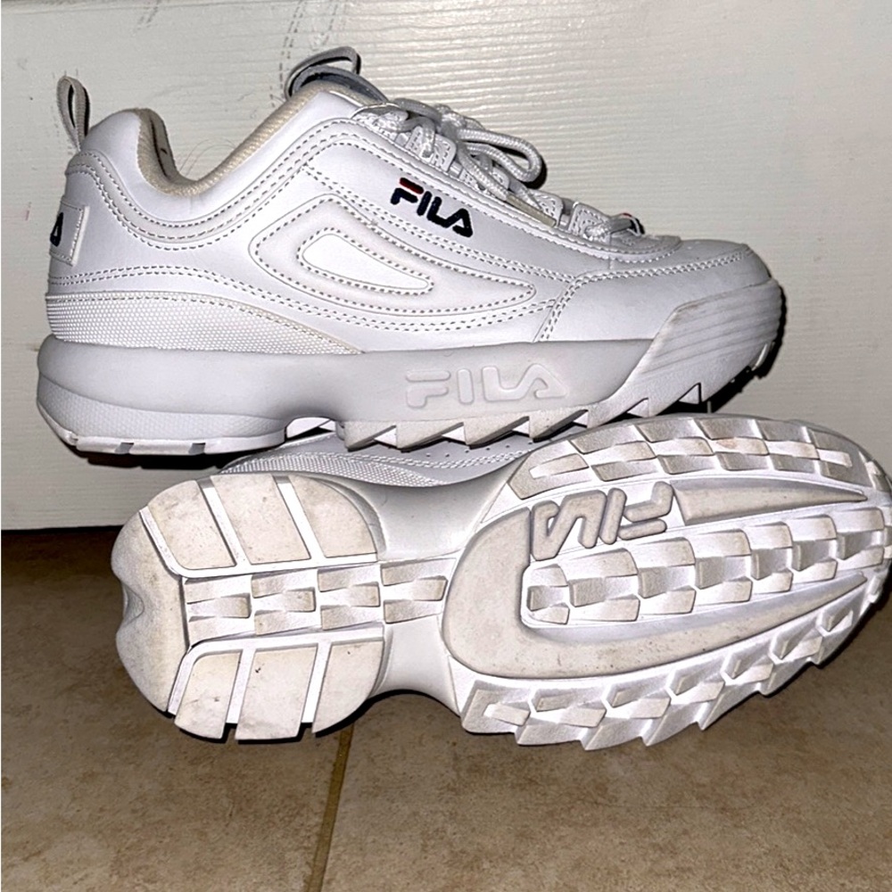 Women's Tennis Shoes Size 8.5